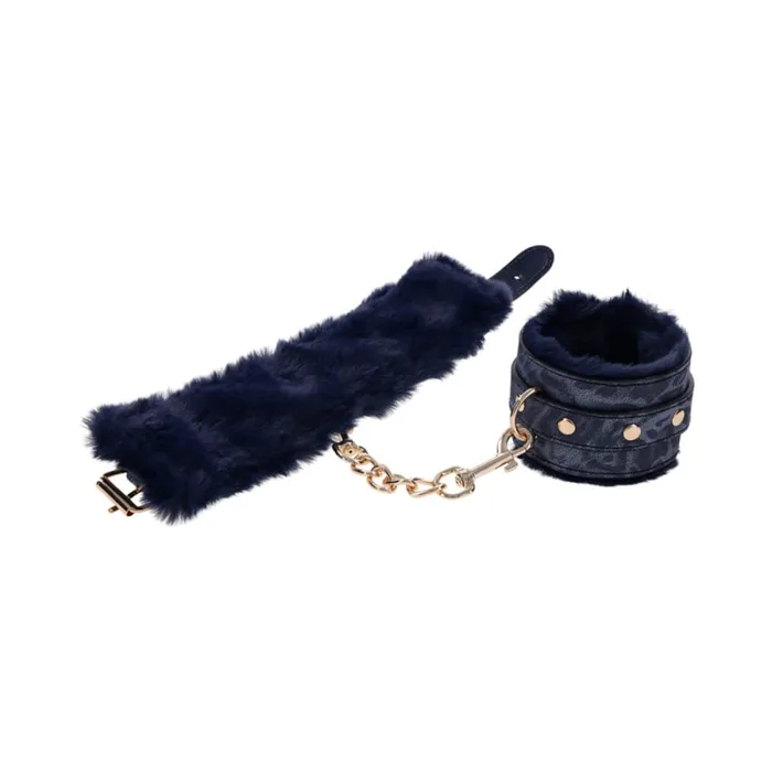 Couples Sportsheets Sex Mischief Cougar Faux Fur Handcuffs